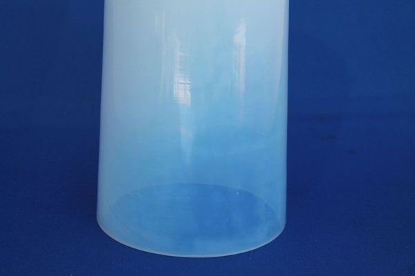 Vaas en windlicht in 1, glas, melkglas, 15cm hoog.